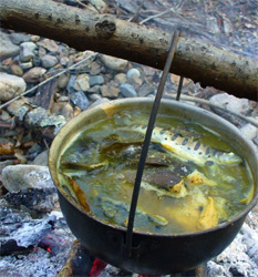 Жителей и гостей Алушты в День рыбака накормят ухой