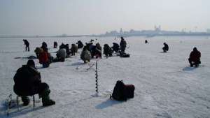 В Москве определили места для зимней рыбалки (схема)