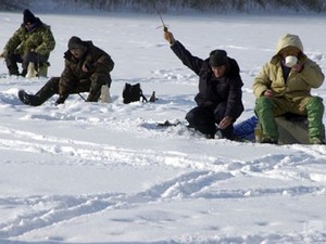 В большинстве рек Приморье толщина льда уже достаточна для безопасной рыбалки
