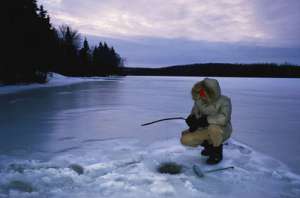 Сегодня наши прадеды-рыболовы традиционно начинали сезон зимней рыбалки