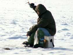 Россия: В Хабаровском крае определили лишь 8 безопасных мест для зимней рыбалки