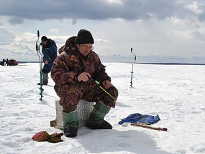 Опасное развлечение – зимняя рыбалка