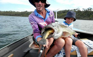 В Австралии рыбаку удалось сделать «Двойную подсечку»